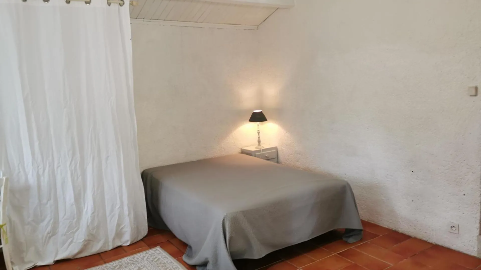 Bergerie Piscine Privee, Jacuzzi Villa Montcuq Holiday home